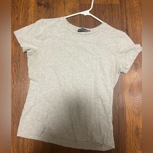 PrettyLittleThing Gray Short Sleeve Tee